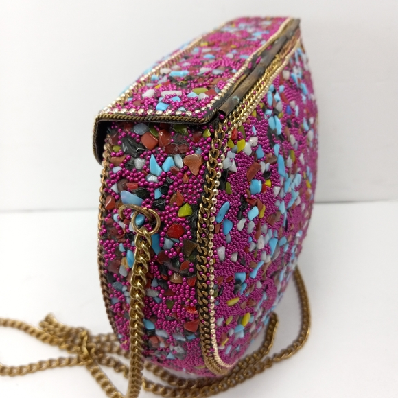 VINTAGE Handmade INDIAN Stones & Beads Mosaic Over Metal Top Flap Crossbody EUC - Picture 11 of 15
